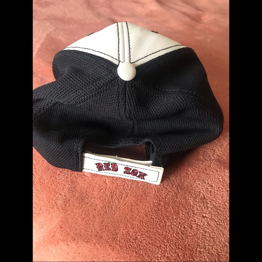 Red sox cap - Picture 2 of 3